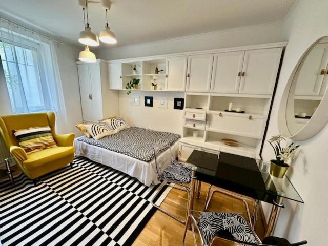 Peony Kaldy Apartman Free Garage Under The House Budapest Luaran gambar